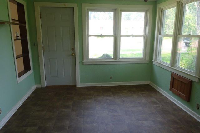 110 E 9th Street, Neillsville, WI 54456