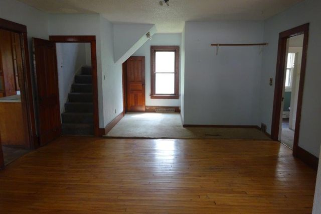 110 E 9th Street, Neillsville, WI 54456