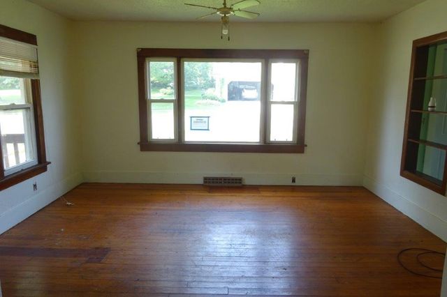 110 E 9th Street, Neillsville, WI 54456