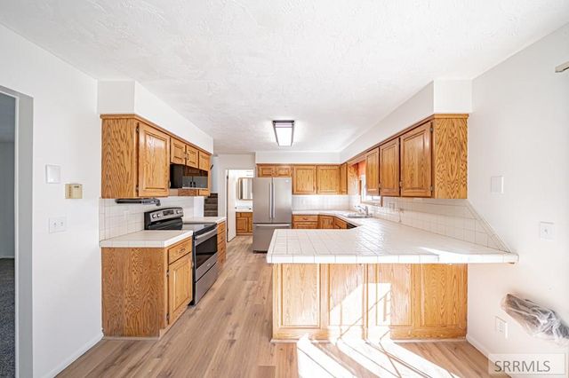 270 Eastview Drive, Idaho Falls, ID 83401