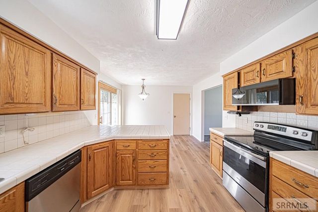 270 Eastview Drive, Idaho Falls, ID 83401