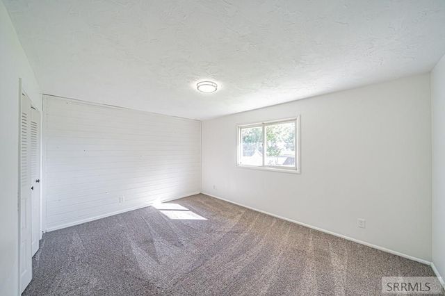 270 Eastview Drive, Idaho Falls, ID 83401