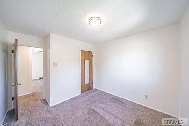 270 Eastview Drive, Idaho Falls, ID 83401