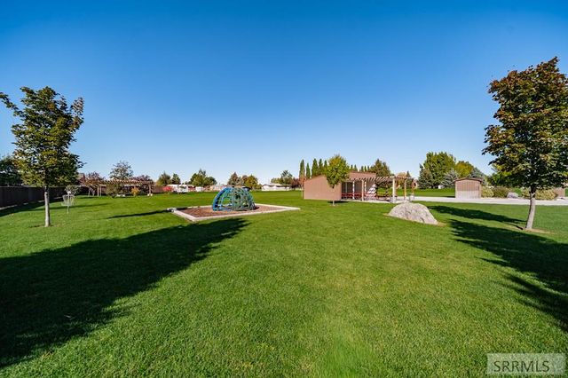 270 Eastview Drive, Idaho Falls, ID 83401