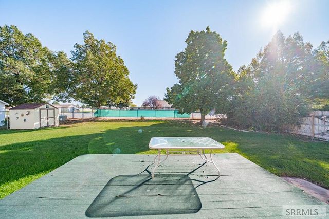 270 Eastview Drive, Idaho Falls, ID 83401