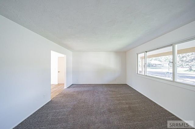270 Eastview Drive, Idaho Falls, ID 83401