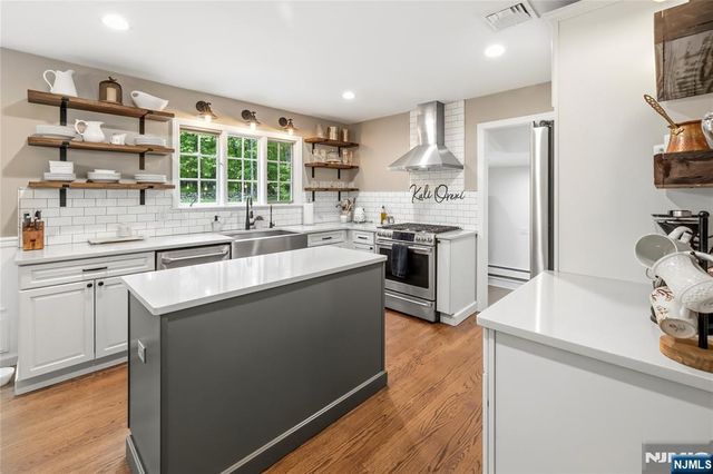 7 Ellsworth Terrace, Montvale, NJ 07645