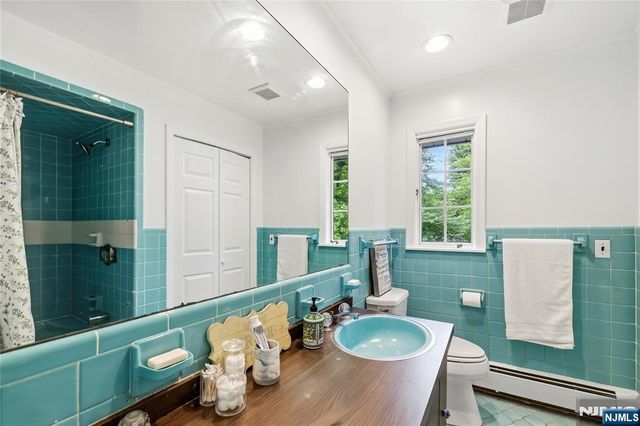7 Ellsworth Terrace, Montvale, NJ 07645
