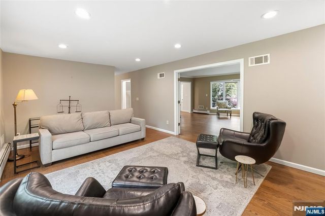 7 Ellsworth Terrace, Montvale, NJ 07645