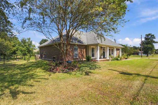 2716 Magnolia Lane, Lake Charles, LA 70605