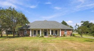2716 Magnolia Lane, Lake Charles, LA 70605