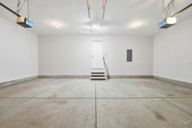 1169 E Canary Dr, Pueblo, CO 81007