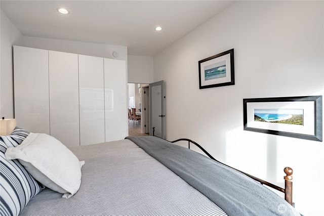 8068 Niska Road, Blaine, WA 98230