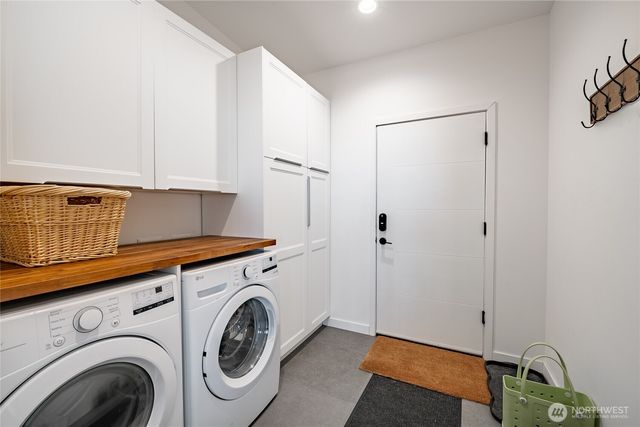 8068 Niska Road, Blaine, WA 98230