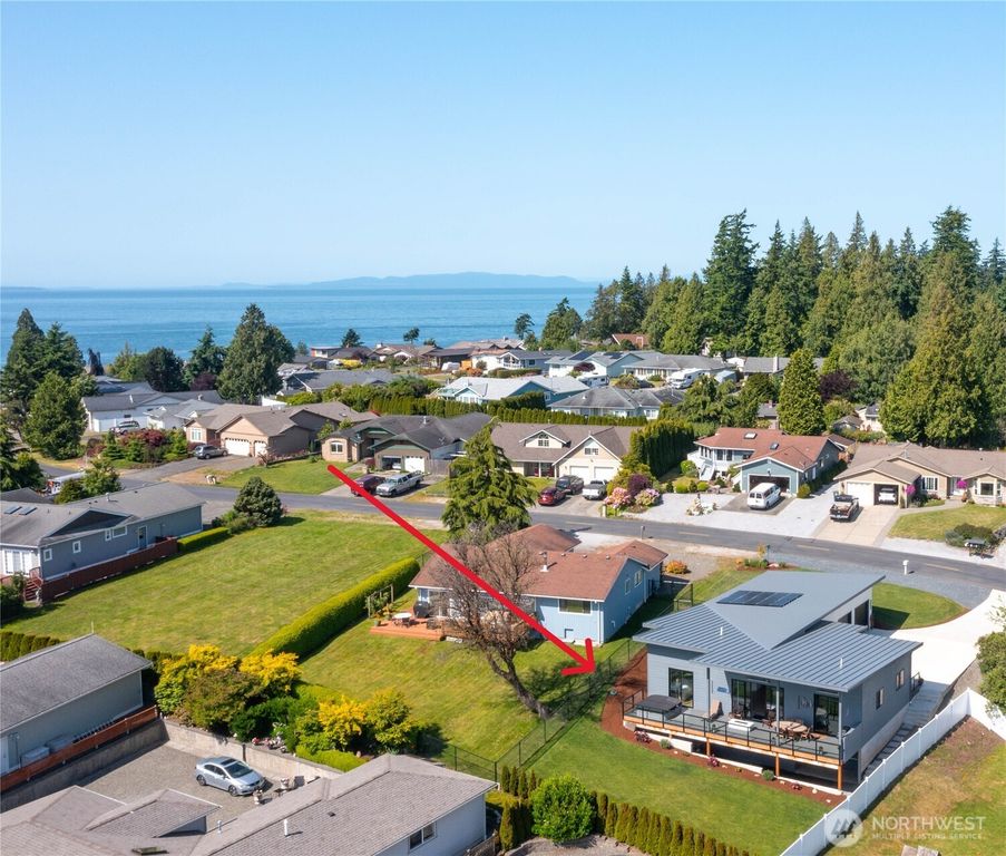 8068 Niska Road, Blaine, WA 98230