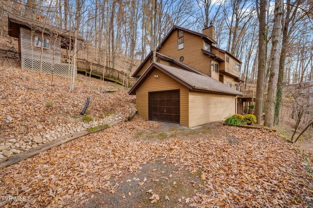 690 Buttermilk Road, Blountville, TN 37617