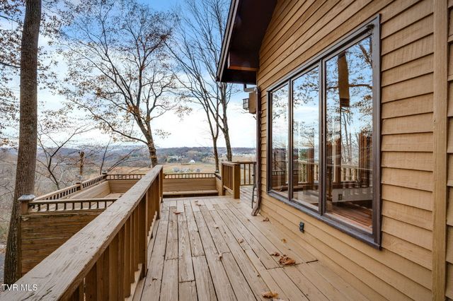 690 Buttermilk Road, Blountville, TN 37617