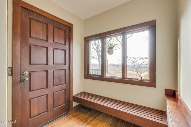 690 Buttermilk Road, Blountville, TN 37617