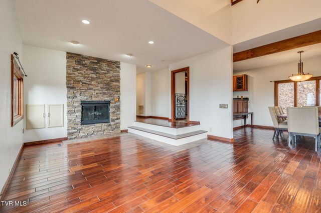 690 Buttermilk Road, Blountville, TN 37617