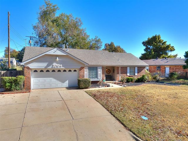 3204 W Woodlane Street, Midwest City, OK 73110