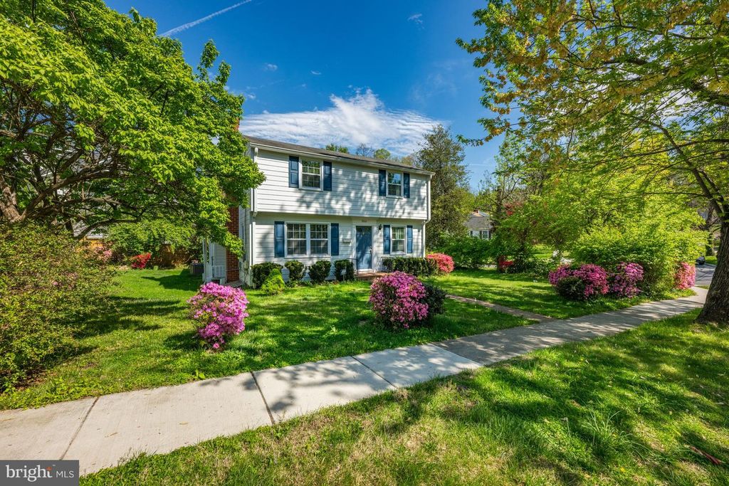 Image 1 of property listing at 9901 EDWARD AVE, Bethesda, MD 20814