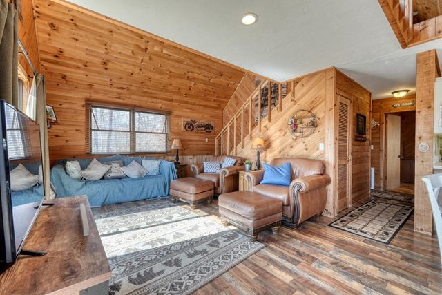 206 Ivy Knob Lane, Hayesville, NC 28904