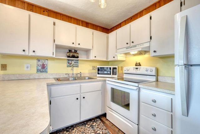 206 Ivy Knob Lane, Hayesville, NC 28904