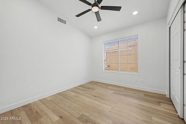 1426 E AMBERWOOD Drive, Phoenix, AZ 85048