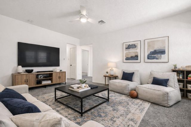 8002 Prairie Rye DR, Lago Vista, TX 78645