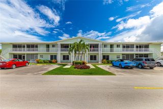 2100 NE 38th St 216, Lighthouse Point, FL 33064