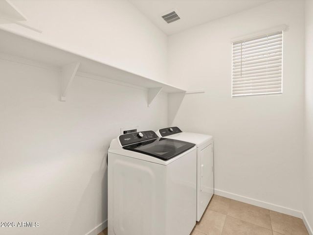 8493 W Saratoga Way, Florence, AZ 85132