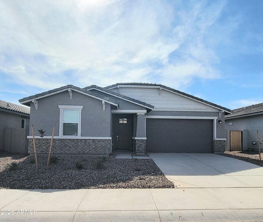 8493 W Saratoga Way, Florence, AZ 85132