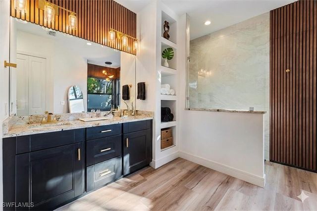 5858 Star Grass LN, Naples, FL 34116