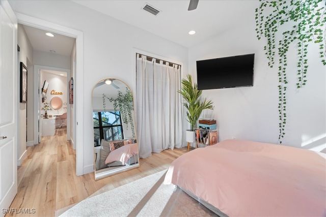 5858 Star Grass LN, Naples, FL 34116