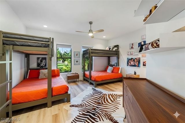 5858 Star Grass LN, Naples, FL 34116