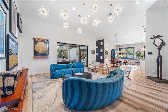 5858 Star Grass LN, Naples, FL 34116