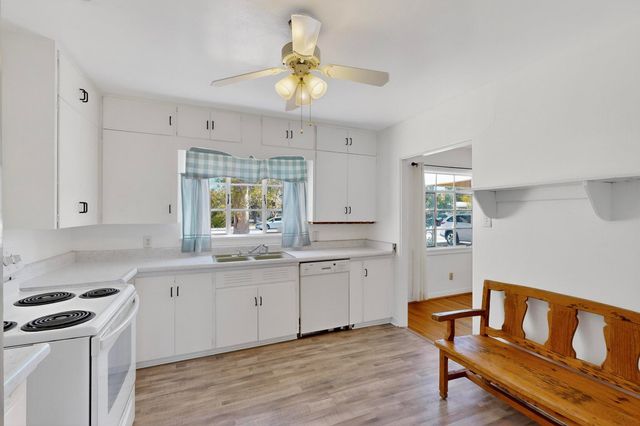 829 Jefferson Street NE, Albuquerque, NM 87110