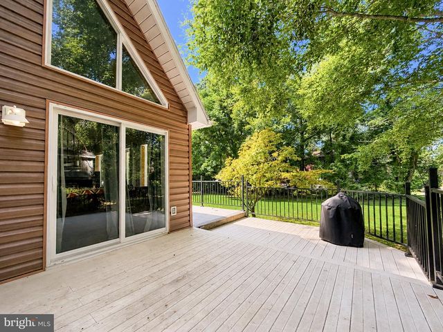 23678 MYRTLE POINT RD, California, MD 20619