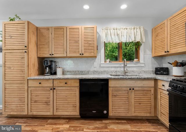 23678 MYRTLE POINT RD, California, MD 20619