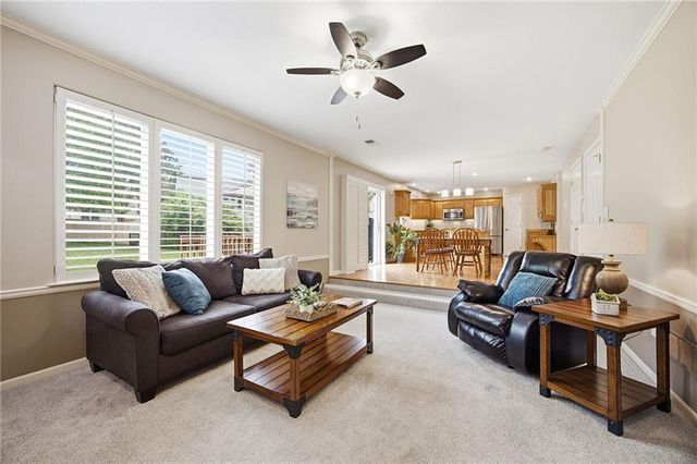 12204 Cherry Street, Kansas City, MO 64145