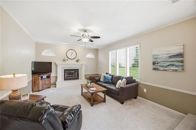 12204 Cherry Street, Kansas City, MO 64145