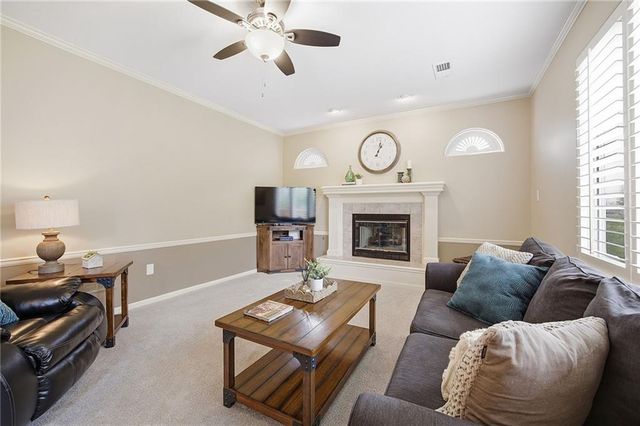 12204 Cherry Street, Kansas City, MO 64145