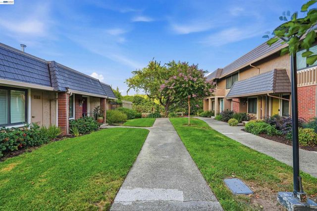 4567 Powderborn Ct, San Jose, CA 95136