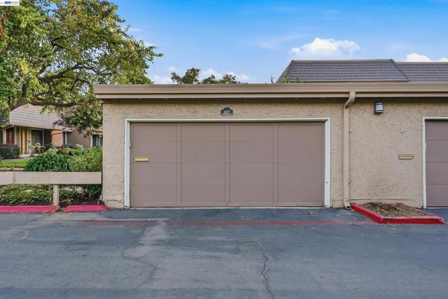 4567 Powderborn Ct, San Jose, CA 95136