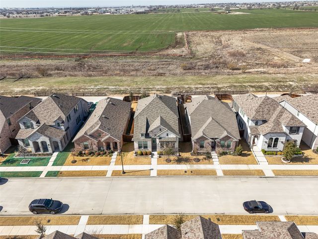 12361 Hulson Trail, Fort Worth, TX 76052