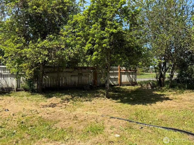 2508 SE 16th St, Renton, WA 98058