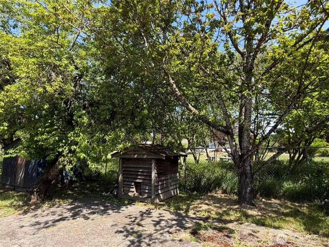 2508 SE 16th St, Renton, WA 98058