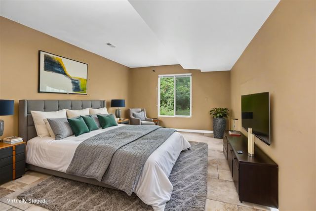 183 Kingsbrook Avenue 17, Ann Arbor, MI 48103