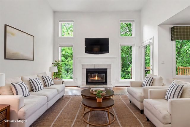 183 Kingsbrook Avenue 17, Ann Arbor, MI 48103