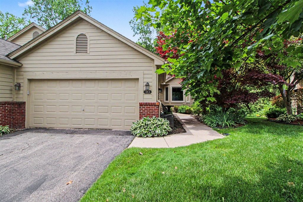 183 Kingsbrook Avenue 17, Ann Arbor, MI 48103